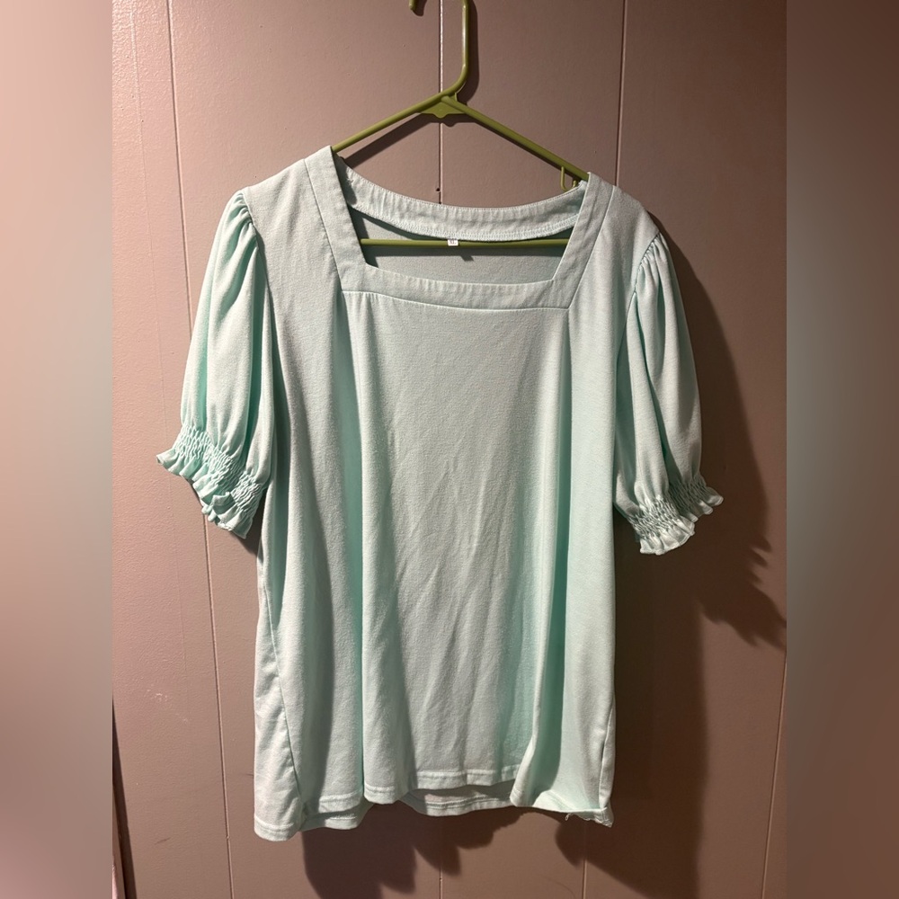 Source Unknown Light Green Blouse - image 1